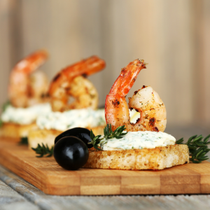 Antipasti di mare preparati durante la lezione di cucina a Lucca